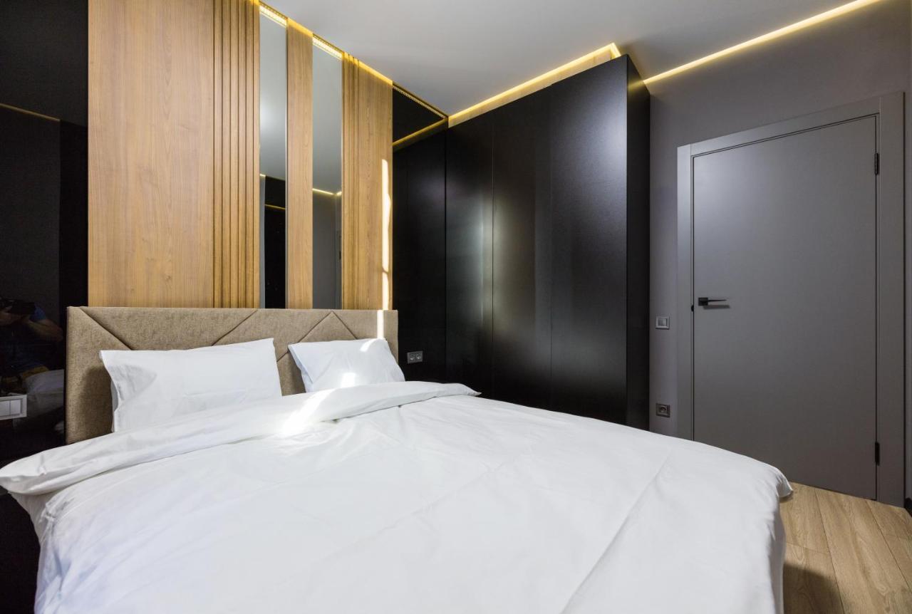 Fayna Town - Loft Black - Nyvky Киев Экстерьер фото
